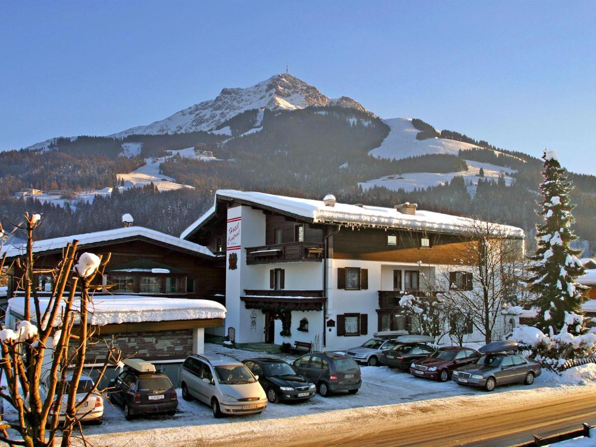 Familienhotel Central Sankt Johann in Tirol Exterior photo