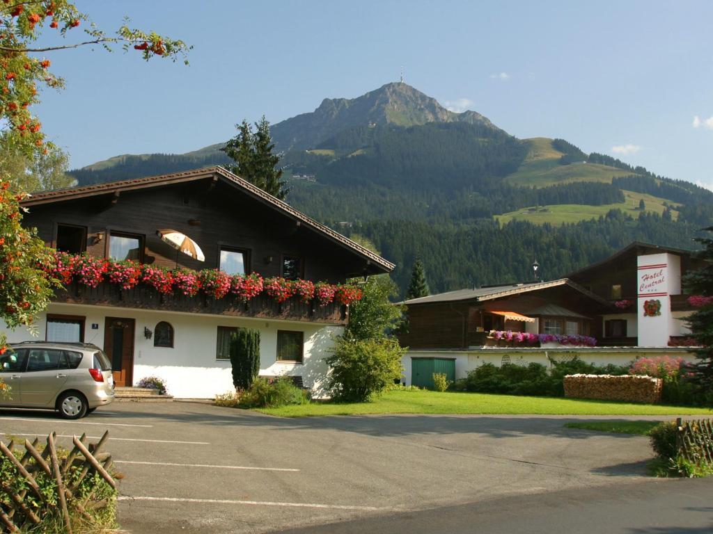 Familienhotel Central Sankt Johann in Tirol Exterior photo