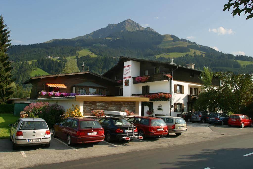 Familienhotel Central Sankt Johann in Tirol Exterior photo